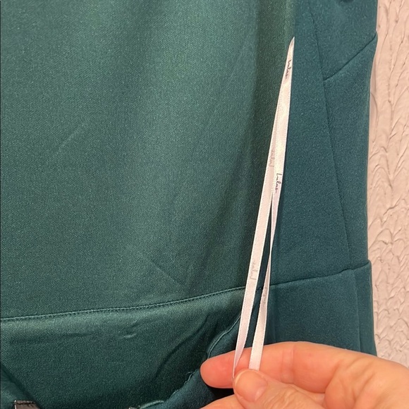 Lulus Never look back Hunter Green backless midi dress size medium NWT - Picture 9 of 15